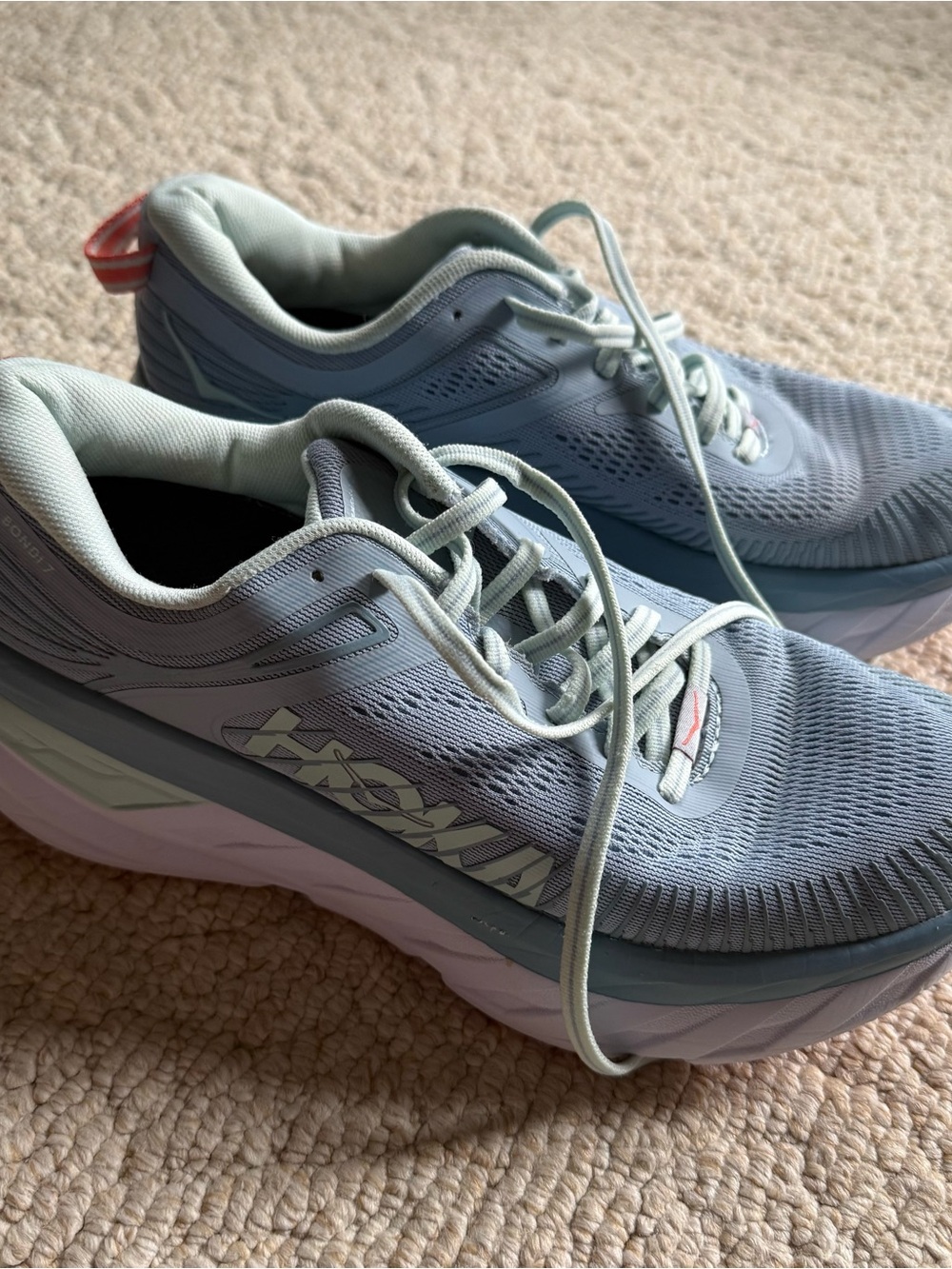 HOKA Women’s Light Blue Bondi 7 Running Shoes sz 8.5